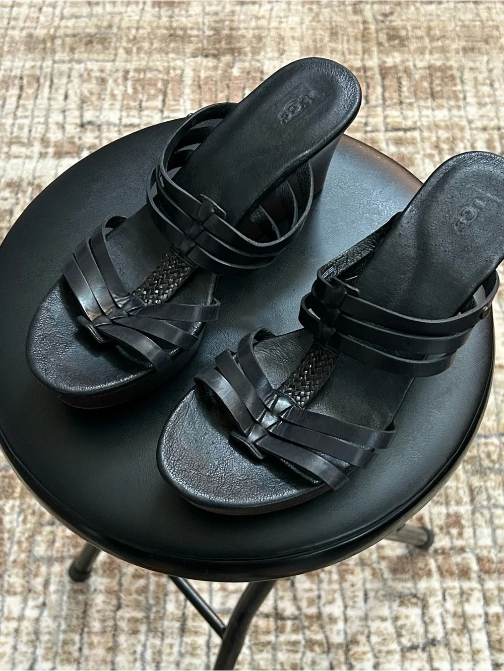 UGG Mattie Wedge Sandals | Women’s Size 9W (Wide) | Black Leather | Boho Festiva